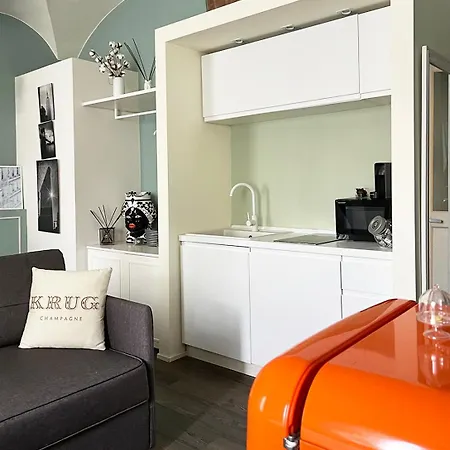 Apartment Cotton Candy Tortellinosuite